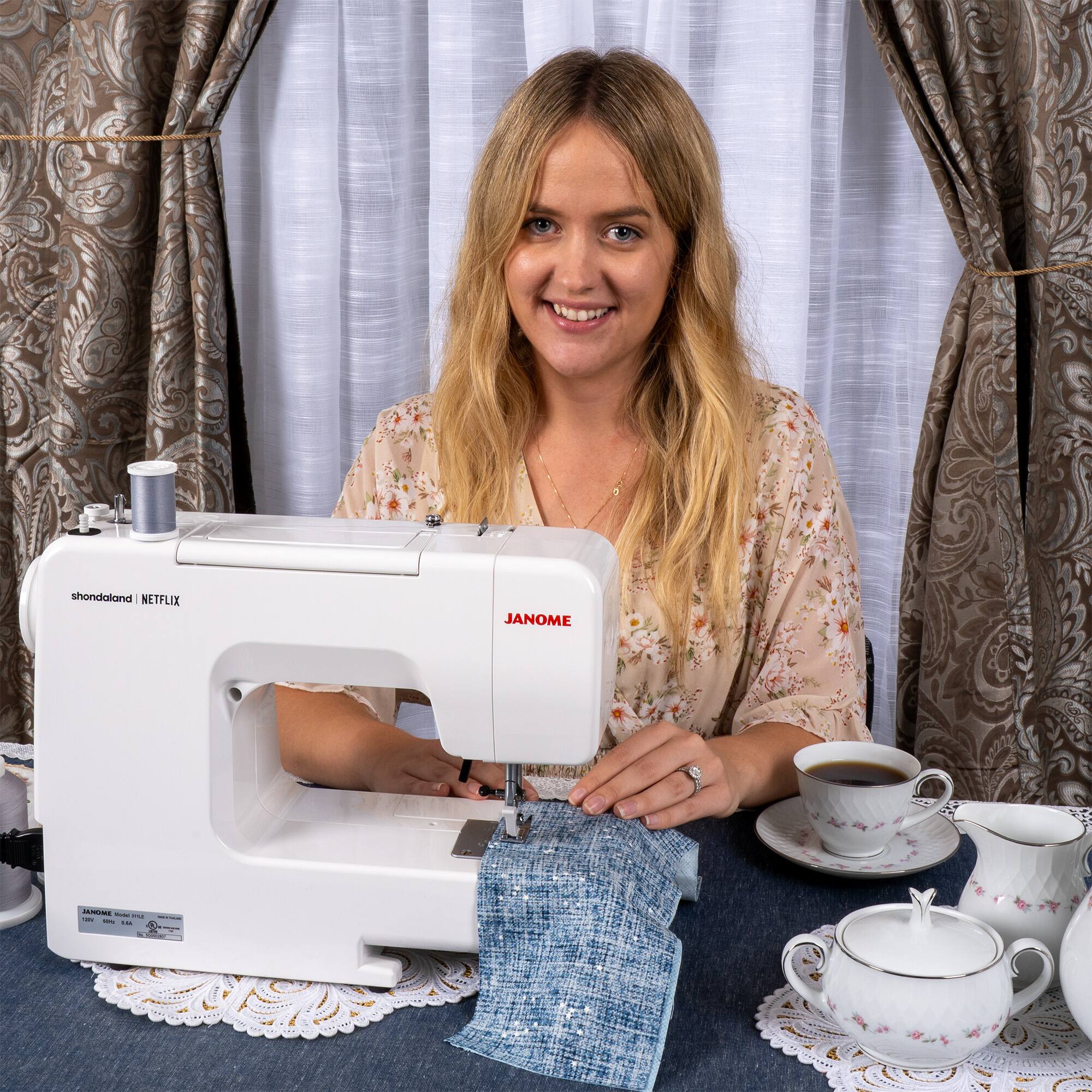 Janome Bridgerton Collection Easy-to-Use 15-Stitch Sewing Machine